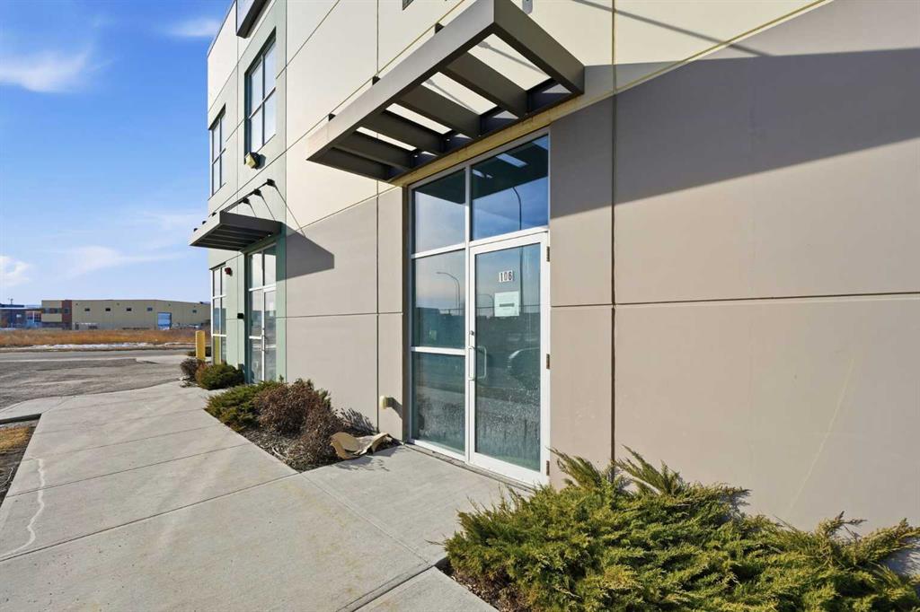 106, 10748 74 Street SE