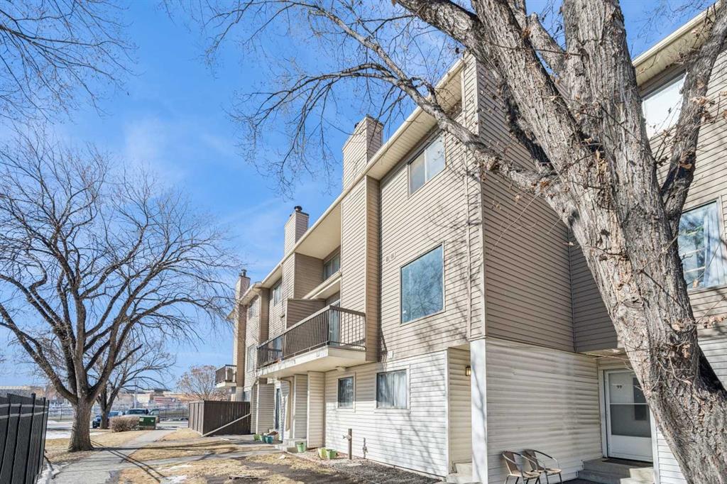 98, 2519 38 Street NE