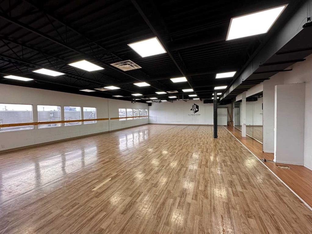 201, 6036 3 Street SW