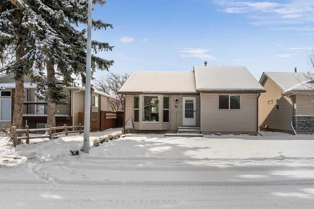 72 Marquis Place SE