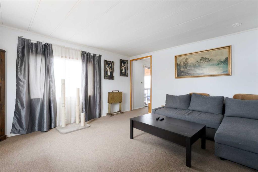 302, 6220 17 Avenue SE