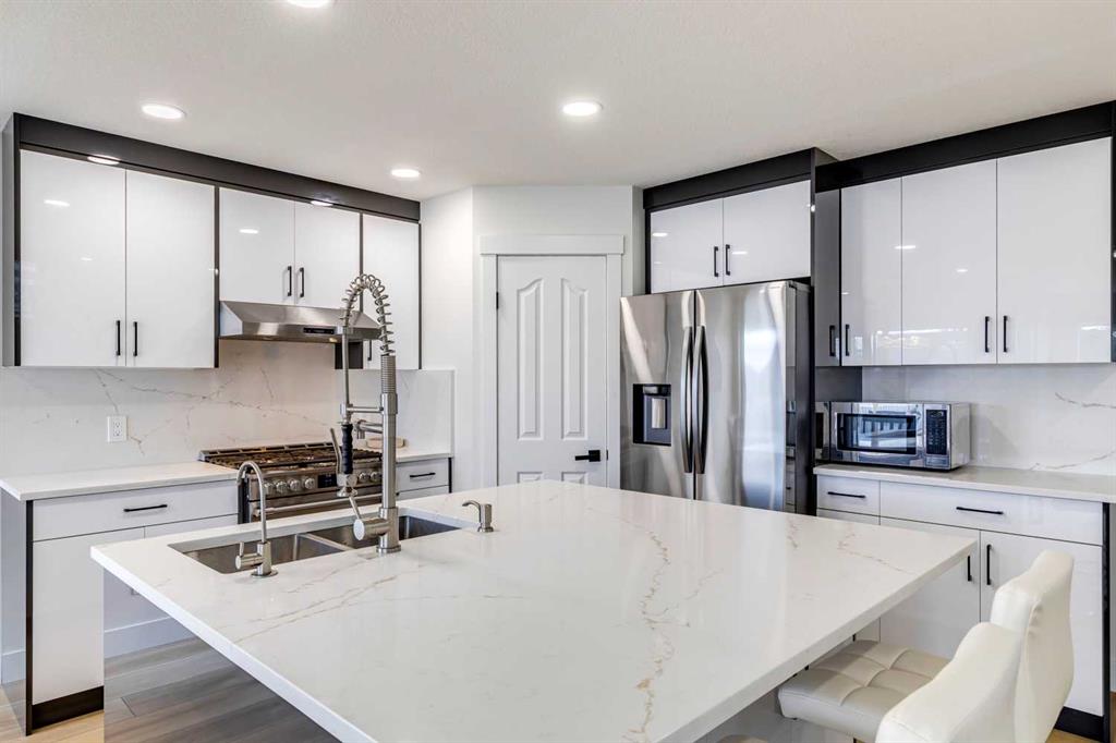 447 Tuscany Ridge Heights NW