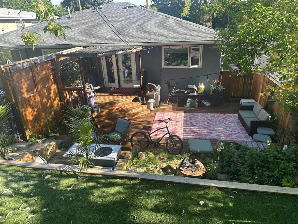 1331 Rosehill Drive NW