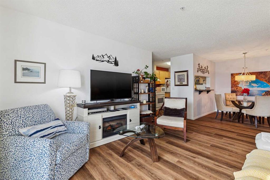 106, 2022 Canyon Meadows Drive SE