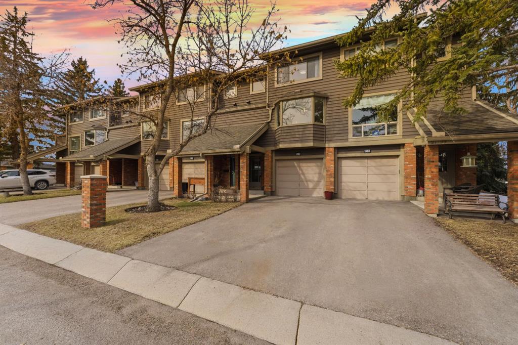 28, 99 Midpark Gardens SE