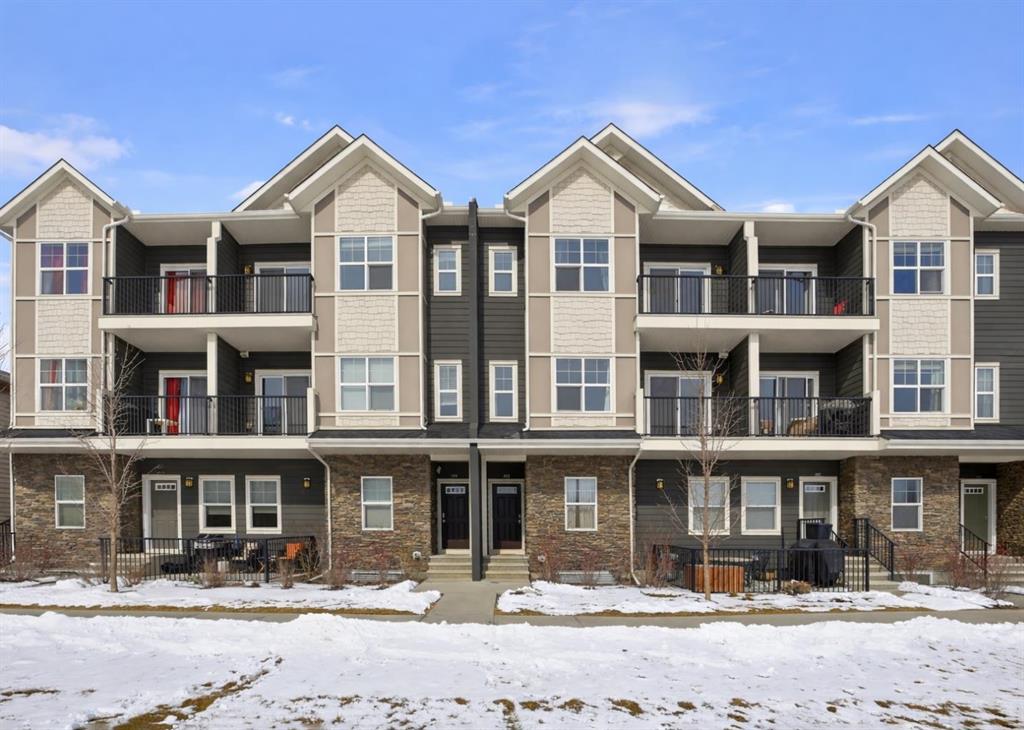 413, 250 Fireside View