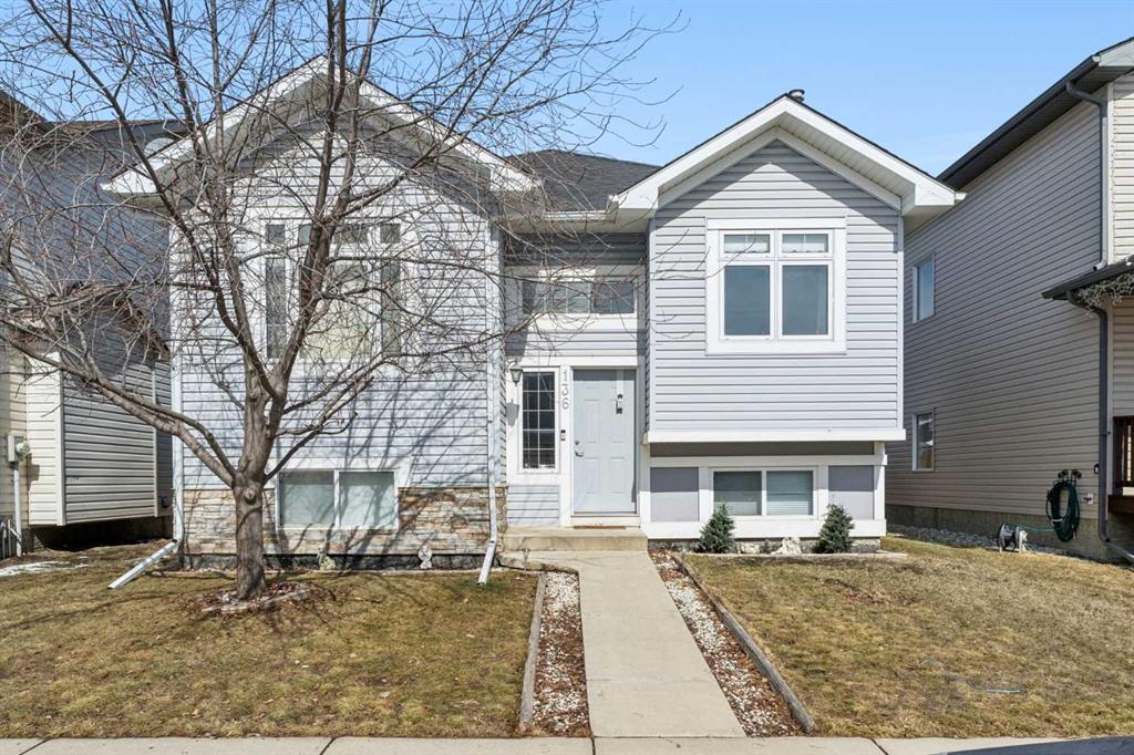 136 Luxstone Place SW
