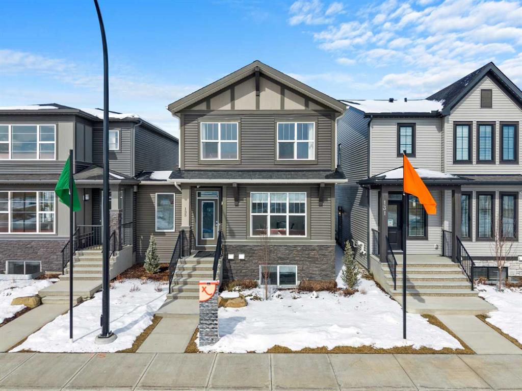 135 Huxland Road NE