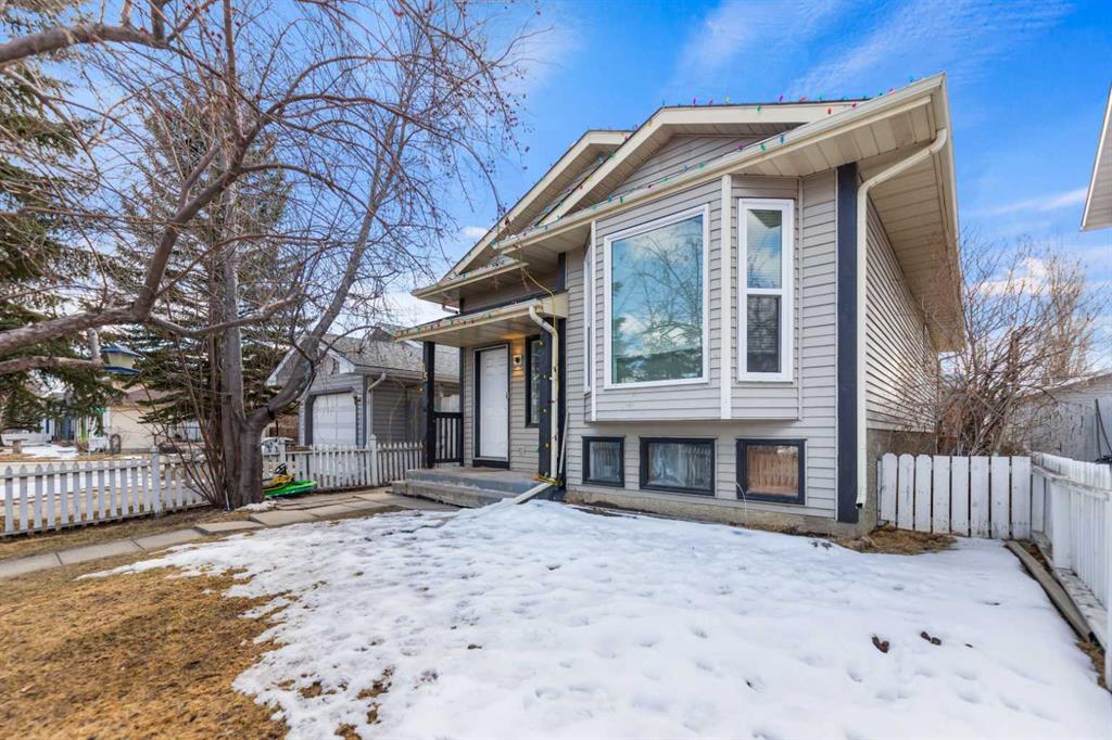 15 Erin Green Way SE