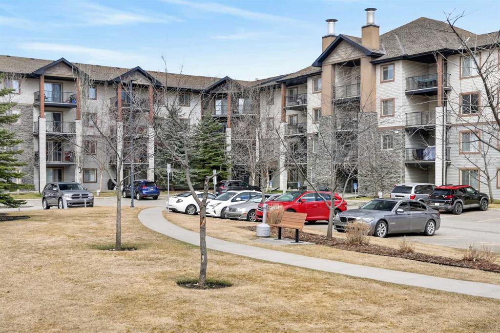 2329, 8 Bridlecrest Drive SW