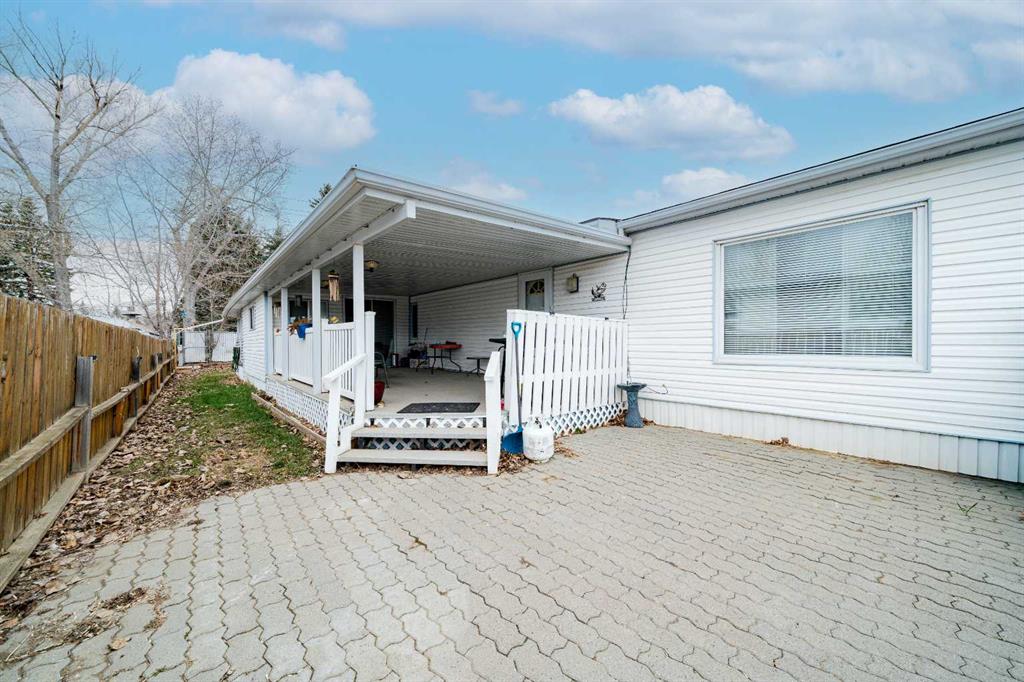42, 2248 Southview Drive SE