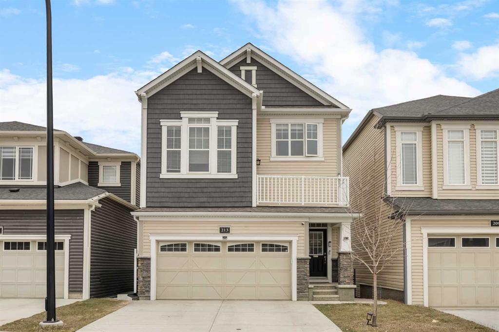 213 Carrington Crescent NW