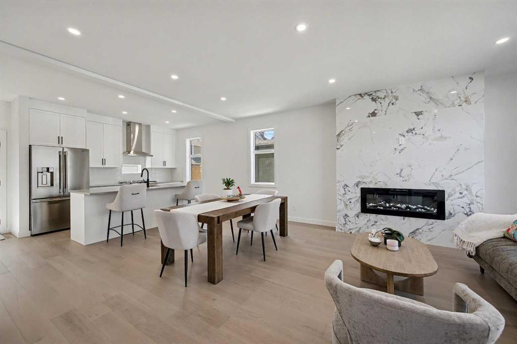 753 Centre Avenue NE