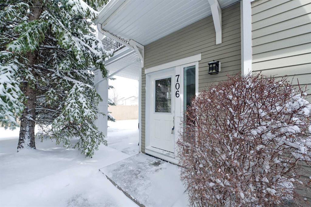 706, 281 Cougar Ridge Drive SW