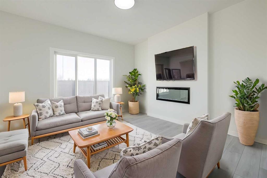 385 Sora Park SE