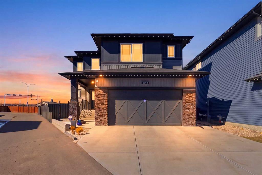 1153 Chinook Gate Bay SW